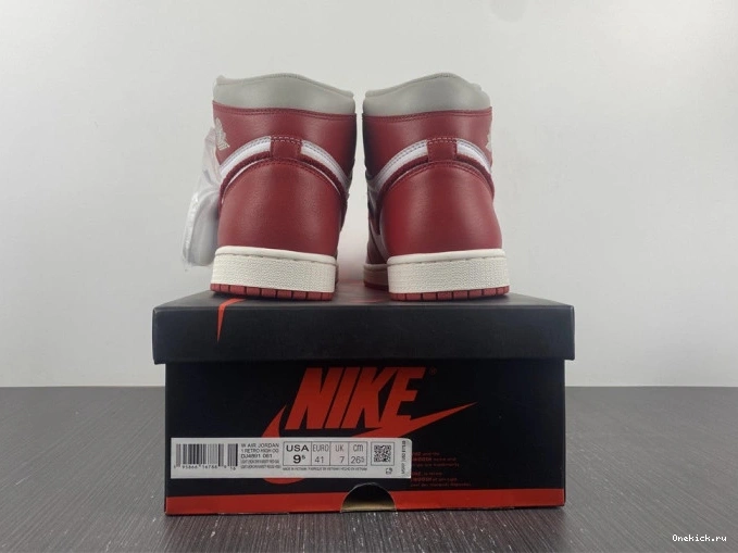 One Kick Chenille (W) OG High DJ4891-061 Newstalgia Jordan 1 0814